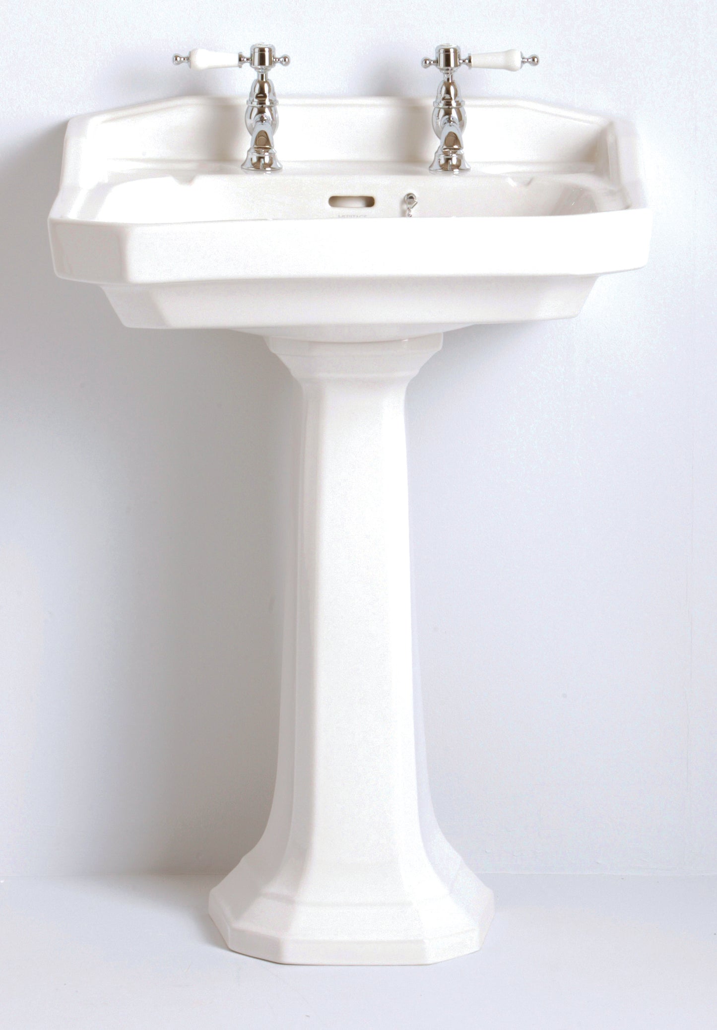 Experience Modern Luxury With Heritage Granley White Pedestal
