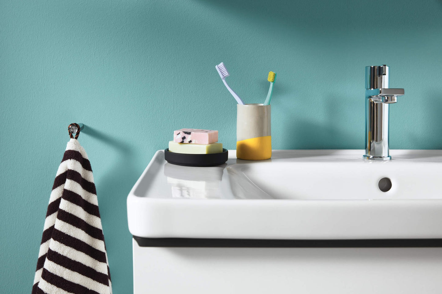 Duravit D-Neo Single lever basin mixer M without pop-up waste set