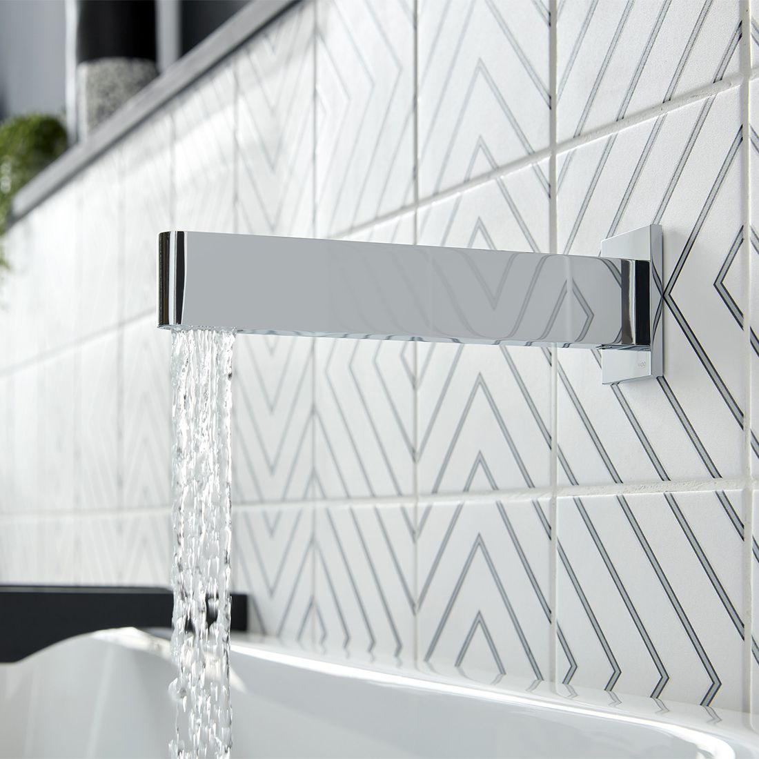 VADO Edit Wall Mounted Bath Spout