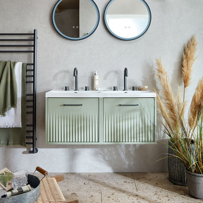 Vado Cameo Illuminated Round Mirror with Demister