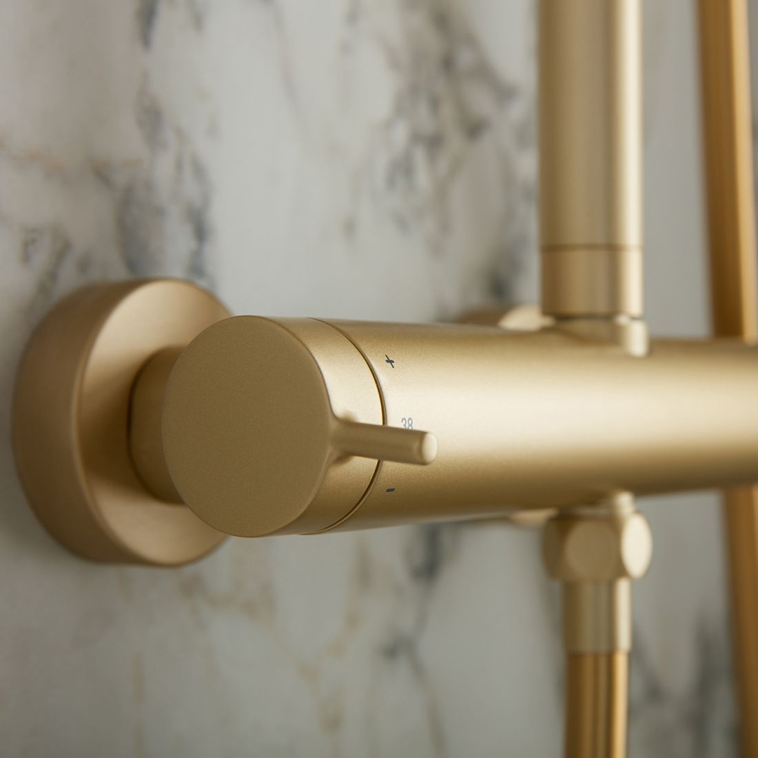 Vado Safari Lever Wall Mounted Exposed Thermostatic Shower Column with MF Handset and Easyfit Brackets