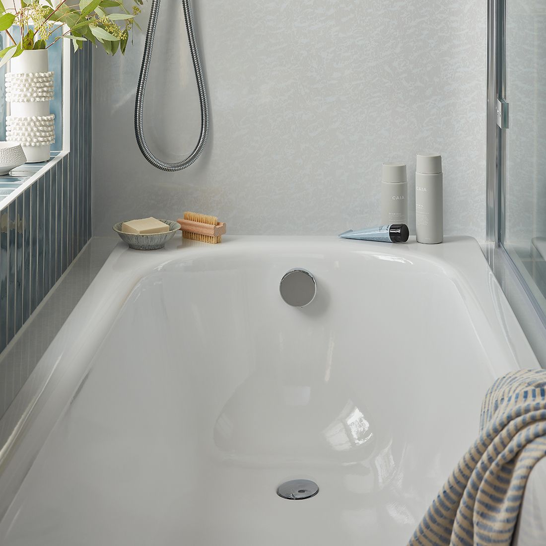 Vado Round Clic-Clac Bath Filler Waste and Overflow