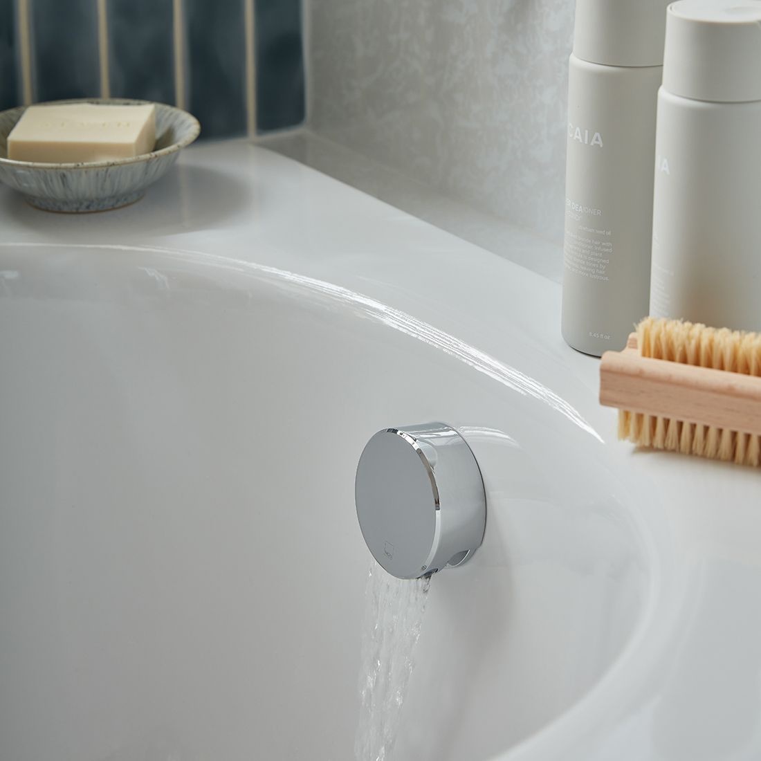 Vado Round Clic-Clac Bath Filler Waste and Overflow