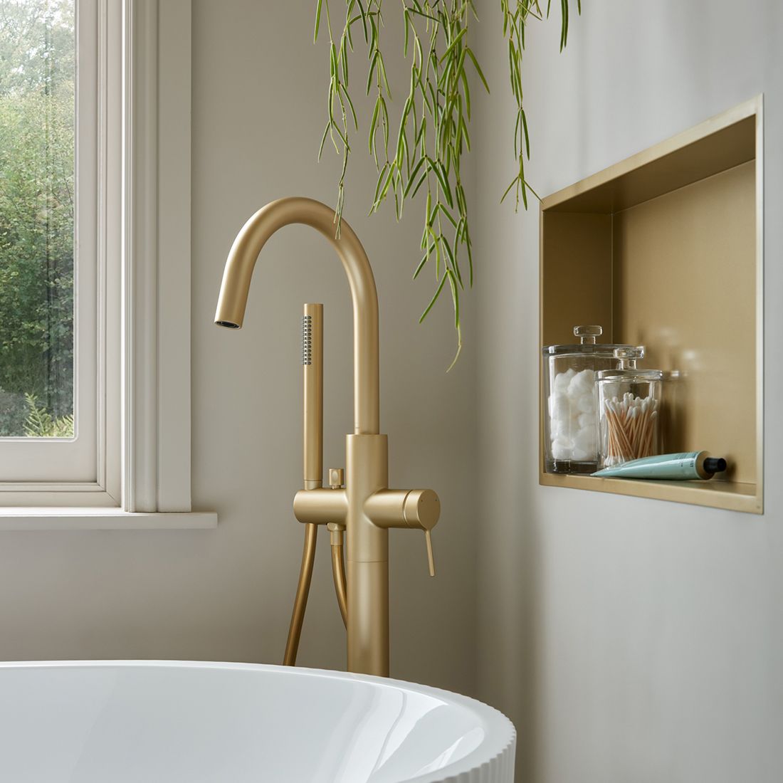 Vado Safari Lever Freestanding Bath Mixer Tap with Shower Handset