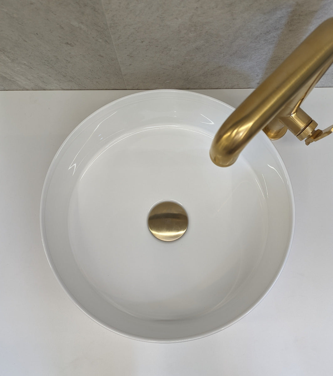 LUXE81 Marloe 1200 Oak Cabinet With Carrara Top and Ceramic Basin