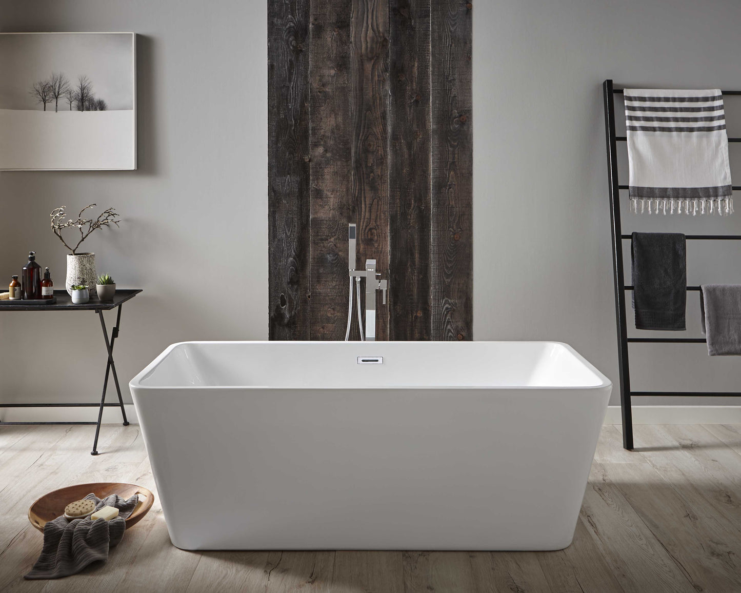 SW6 Pure Freestanding Bath 1700 x 800mm
