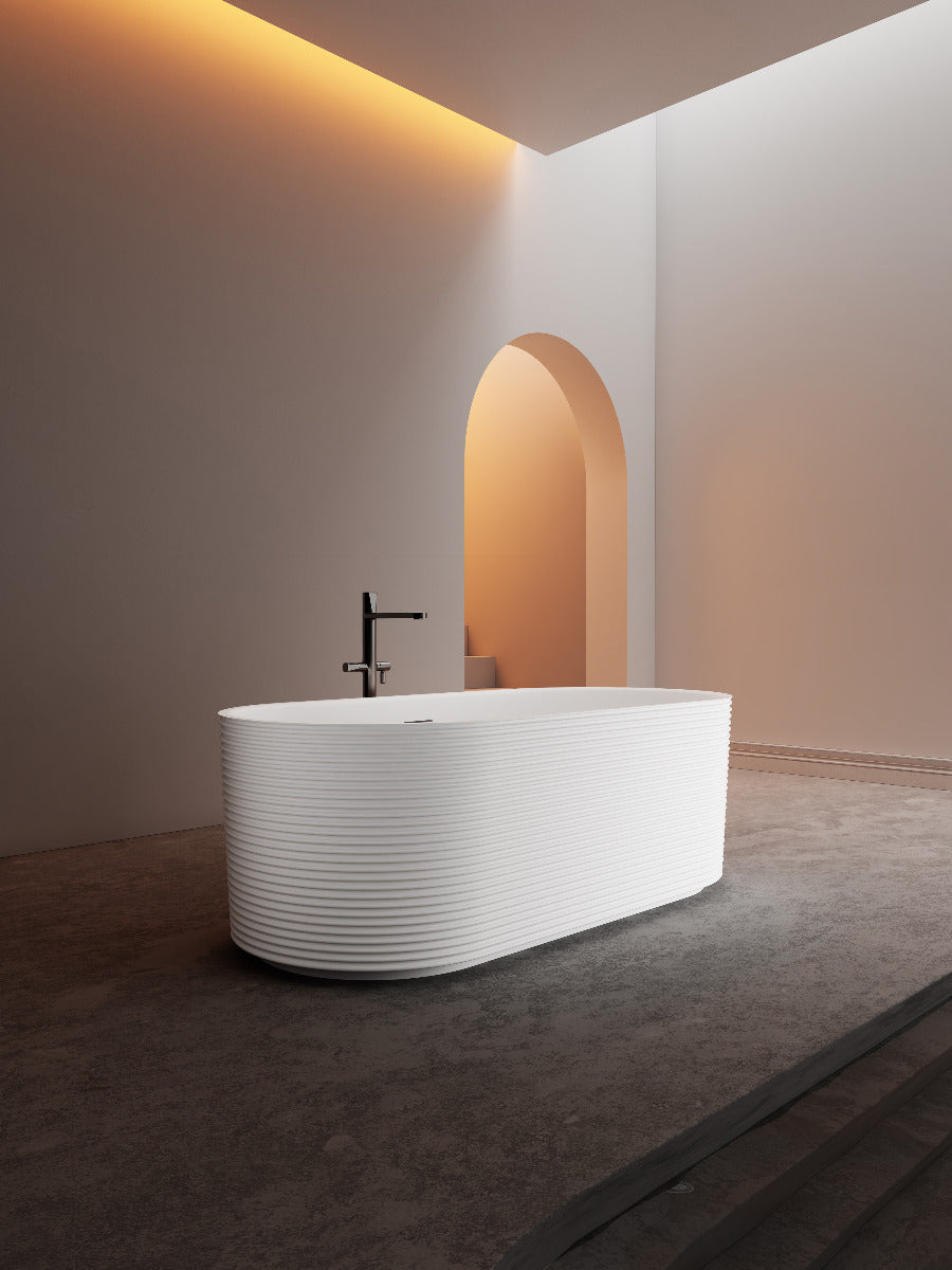 Luxe Preston 1700 freestanding Acrylic Bath