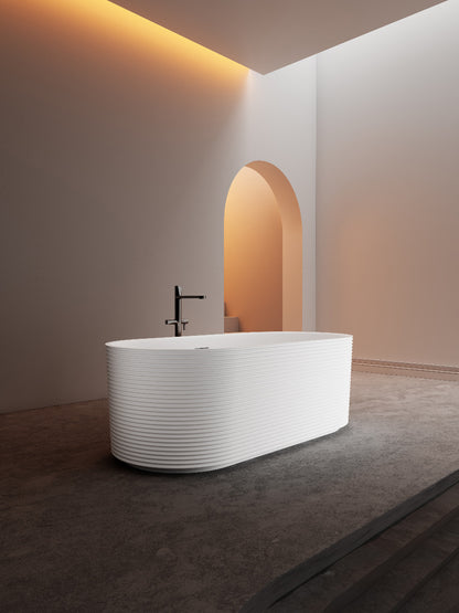 Luxe Preston 1700 freestanding Acrylic Bath